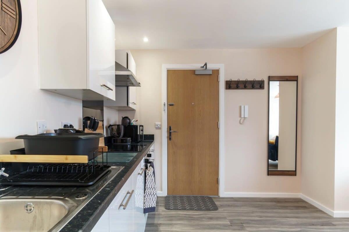 Fantastic 1 Bed - Sleeps 3 Apartment